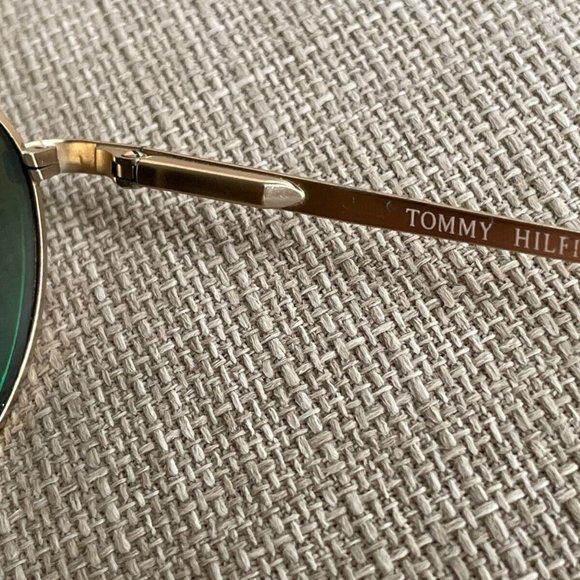 Vintage Tommy Hilfiger Sunglasses Mirror Lenses Unisex Eye Wear TH-12 49[]21 140 - Picture 9 of 12